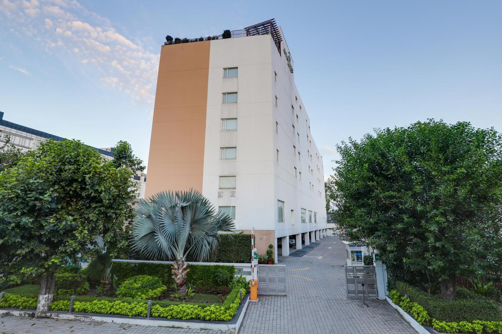 Lemon Tree Hotel Csandígarh Kültér fotó
